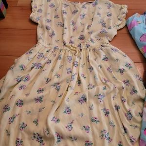 9 piece dress bundle